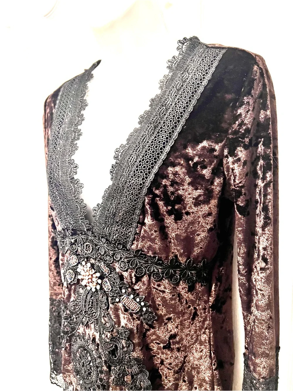 Passion Concept-Deep Purple/Black Beaded Velvet Lace V-Neck Tunic Blouse-Long Sl